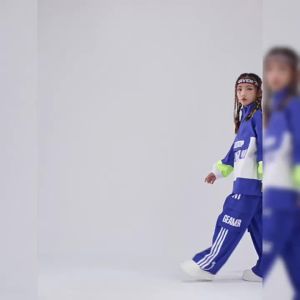 ชุดแฟชั่นเต้นรำสตรีทสำหรับเด็ก ฤดูใบไม้ร่วง โรงเรียนประถม กีฬา งานประชุม พิธีเปิด ชุดการแสดง ฮิปฮอปสำหรับเด็กชาย hiphop ชุดการแสดง 3.10