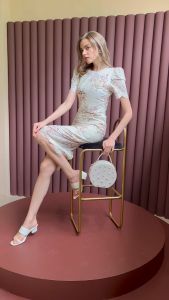 Jebeya English Lady Dress in Camellia (สีครีมคามีเรีย)