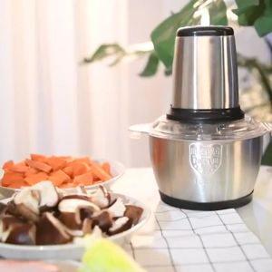 Máy xay tỏi ớt đa năng bằng điện 2 lít 250W -Máy xay thịt cá tôm cua đa năng cối Inox 304 cao cấp. Công suất lớn 300w cho gia đình 2 tốc độ 4 lưỡi dao xoáy kép. BẢO HÀNH 6 THÁNG