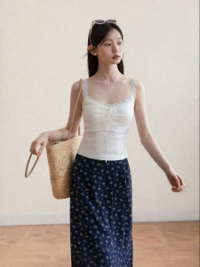 Cantonstory | White Lace Patchwork Sleeveless Tank Top Slimming Padding Included