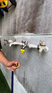 สายยางยืดหดเกรดพรีเมี่ยม แถมข้อต่อพร้อมใช้ แข็งแรง ทนแดดทนฝน แรงดันน้ำสูง ประหยัดพื้นที่ ไม่พันกัน ใช้งานง่าย