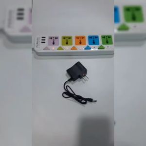 สายชาร์จไฟฉายคาดหัว รูเดียว หัวชารจ์ขนาดใหญ่ 0.5 ซม มีไฟบอกสถานะการใช้งาน กระแสไฟสม่ำเสมอ วัสดุคุณภาพ แข็งแรง ทนทาน ไม่หักงอง่าย จำนวน 1 เส้น อุปกรณ์เสริมไฟฉาย สายชาร์จไฟฉาย สายชาร์จไฟฉายพกพา