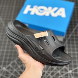HOKA One Ora กู้คืนสไลด์3สำหรับผู้ชายผู้หญิงรองเท้าแตะชายหาดสตรีสีดำ2025รองเท้าเล่นกีฬา