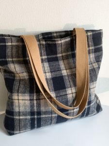 Fall and Winter Woolen Check Pattern Bag Fancy Easiest for Match Retro Plaid Student Large Capacity Shoulder Bag Tote Bag