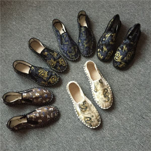 Giày Vải Thủ Công Mùa Hè Phong Cách Bắc Kinh Cho Nam Họa Tiết Rồng Chống Trượt Khi Lái Xe Thoải Mái Thoáng Khí Đế Bằng