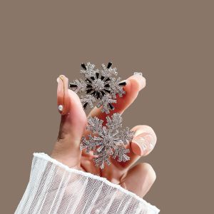 Rotating Snowflake Brooch for Suit and Shirt