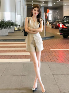 Luxurious Korean Style Small Fragrance Style Suit Set Womens Summer 2025 New Fashion Button V-neck Two-piece Short Pants
