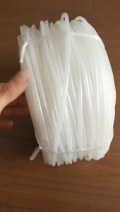 สายยางตู้ปลา แบ่งขาย 1เมตร สายแบบใส สายออกซิเจนเลี้ยงปลา สำหรับต่อกับปั๊มออกซิเจนเลี้ยงปลาม้วนเล็ก