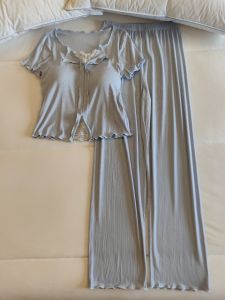 ชุดนอนผู้หญิง Modal แขนสั้น กางเกงขายาว ชุดนอนสองชิ้น ฤดูใบไม้ผลิและฤดูร้อน ชุดนอนสบายๆ ระบายอากาศได้ดี ชุดนอนผู้หญิง