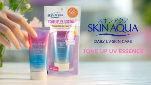 Skin Aqua Tone Up UV Essence SPF 50+ PA++++ 40gR || Skin Aqua Tone Up UV Essence Mint Green 40gR