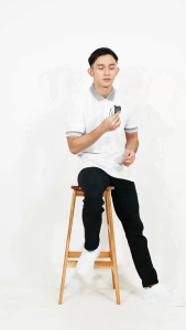 Poloshirt Pria Kerah Abu Muda – Kaos Polo Lengan Pendek Berkualitas Premium