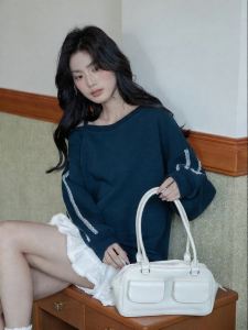 Áo Hoodie Xanh Đen Dáng Rộng Vai Trễ Phối Ren