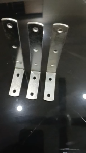 Ke góc vuông (Sắt) 5x11x1.5cm mạ sáng (50g) – Phụ kiện cố định chắc chắn