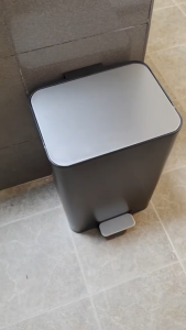 Homehub Liva Stainless Steel Pedal Dustbin Black Powder Coated Rubbish Metal Trash Bin With Lid For Kitchen 15L 20L