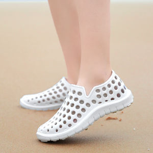 Upstream Shoes Mens Quick-Drying Summer Amphibious Wading Shoes Casual and Lightweight Non Slip Breathable Outdoor Mens and Womens Hole Beach Shoes