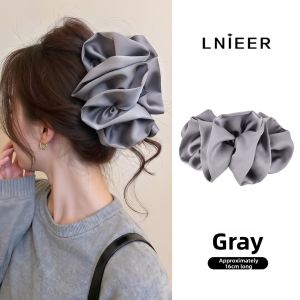 Lnieer | Large Face Slendering Shark Clip