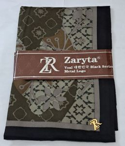 Hijab Segiempat Motif BLACK SERIES EDITION Voal Premium Metal Logo // Motif Logo.