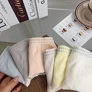 OCSHEANกางเกงชั้นใน ผ้าเรยอน แบบบาง เอวกลาง ระบายอากาศได้ดี ป้องกันแบคทีเรีย สไตล์ญี่ปุ่น กางเกงในสตรีสไตล์ญี่ปุ่นที่มีลักษณะคล้ายเมฆระบายอากาศที่สะดวกสบายกลางเอว