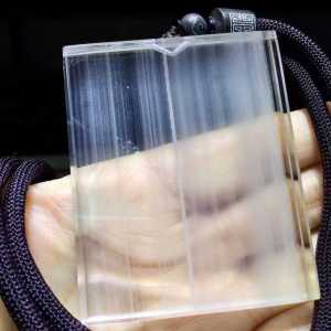 纯天然水晶白幽灵吊坠