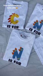 Baju kaos anak lengan pendek custom nama bahan katun combed 30s sablon DTF ALFABHET