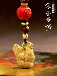 Original Design Brass Zodiac Chicken Pendant Attracting Wealth Mother Chicken Car Keychain Ornament Golden Rooster Egg Drop Decoration