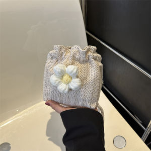 Summer Straw Woven Small Bucket Bags Womens 2023 New Arrival Trendy Fresh and Stylish Shoulder Bag Girl Versatile Crossbody Bag