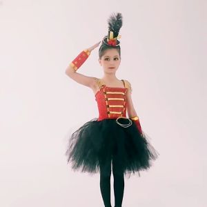 ชุดดรัมเมเยอร์สีแดง ชุดสีแดงกระโปรงพู่แดง ชุดเต้น ชุดดรัม ชุดหรีดเดอร์ ชุดเต้น ชุดกระโปรงเด็กผู้หญิง พร้อมส่งจากไทย