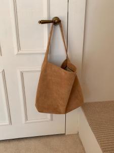 Chengyaya Large Capacity Womens Shoulder Bag Simple Style Deer Skin Velvet Tote Bucket Bag Fashionable And Versatile Casual Handbag