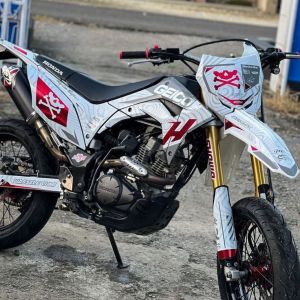 Desain Stiker CRF 150L Full Body Kombinasi Bisa Request Nomor Nama Dll Bahan Premium