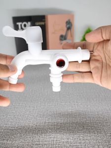 Kran Toilet Kran Kamar Mandi Kran Engkol Ganda Engkol Jempol Bahan Plastik Free Kunci SLT-174