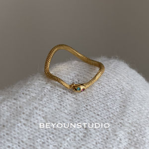 Zuoran Bronze Plated Gold Snake Design Ring: A High-End Feeling Fashion Jewelry
