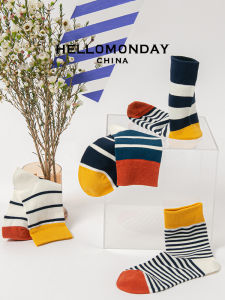 ถุงเท้า Hello Monday ถุงเท้าครึ่งแข้งแฟชั่น INS ใส่ช่วงฤดูใบไม้ร่วงและฤดูหนาวสำหรับผู้หญิงถุงเท้าสำหรับลูกน้อยลายทางน่ารักสำหรับเด็กชายและเด็กหญิง