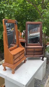 คันฉ่อง  โต๊ะเครื่องแป้ง วินเทจ ไม้สักแก่ สีโอ๊ก สีไม้สัก 30x16xสูงรวม60 cm  2 ลิ้นชักปรับองศากระจกได้