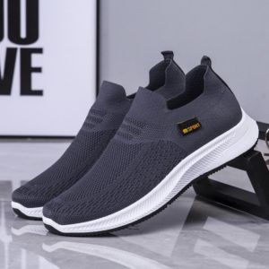 Best Sellers Men Fashion Comfortable Flat Loafers Casual Black Rubber Shoes Sneakers Korean Style Slip On Shoes For Men