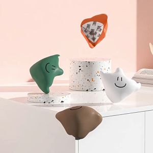 Bịt Góc Bàn Góc Tủ Góc Giường Sillicon Đáng Yêu An Toàn Cho Bé Và Người Già
