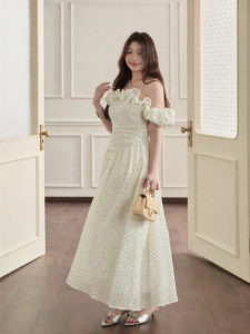 JULULOOK | Đầm Dáng Rộng Họa Tiết Chấm Bi Mở Vai