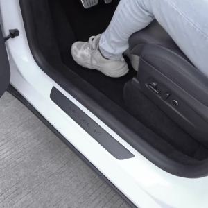 Ốp Bảo Vệ Bậc Cửa Trước Sau Bằng Da Cho Tesla Model Y 6 Chỗ Chống Trầy Xước Phụ Kiện Ô Tô