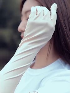 Long Arm Ice Silk Sleeve Cover UV Protection Glove for Men and Women Touch Screen Friendly