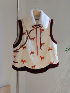 YUFUQING | Chinese Style New Year Atmosphere White Fur Collar Jacket Embroidered Horse