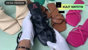 SV7N DIVYA Sandal Flat Wanita Untuk Anak Size 26 Sampai 35 Dewasa 36 Sampai 43 Sendal Wanita Teplek Empuk B-019