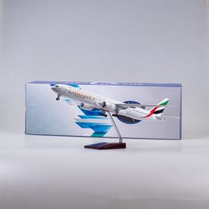 Mô Hình Máy Bay Nhựa UAE Airlines 47CM Tỷ Lệ 1/157 Máy Bay B777 Đồ Chơi Sưu Tầm Dành Cho Độ Tuổi Từ 14 Trở Lên
