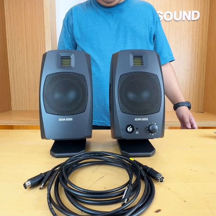 ADAM Audio D3V ลำโพงมอนิเตอร์ 3.5 นิ้ว มีแอมป์ในตัว กำลังขับ 60 วัตต์ (ราคาต่อคู่) AT-Prosound