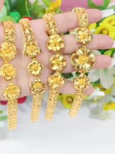 Lắc tay hoa mai chuẩn 24.k kèm hộp nhung