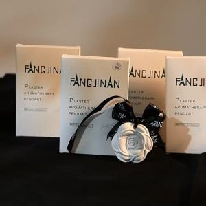 Solid Air Purifying Balm Aromatherapy Plaster Wax Tablet Wardrobe Deodorizer Aromatic Air Freshener Long-lasting