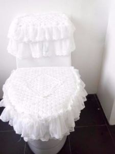 Bộ Ba Món Gối Mềm Hình Gấu Ren Trắng Kiểu Châu Âu Cho Bồn Rửa Bồn Cầu Có Khóa Kéo Đệm Mềm Vòng Ghế Dụng Cụ Vệ Sinh Cá Nhân