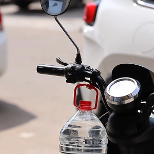 ตะขอแขวนของใส่แฮนด์ ตะขอเกี่ยวของมอเตอร์ไซค์ กันน้ํา สําหรับติดแฮนด์รถจักรยาน สกูตเตอร์ไฟฟ้า สีดำ