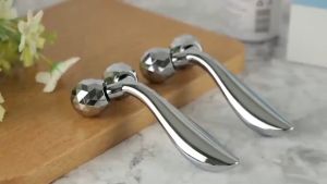 Alat Pijat Wajah & Badan: Mengenal Roller Wajah Pembentuk Wajah