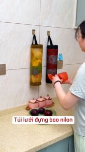 Túi lưới treo tường đựng bao nilong túi đựng rác đa năng tiện lợi WECOOK (DC22)