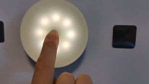 ไฟหัวเตียง LED แบบชาร์จUSB แบตอึด โคมไฟหัว ไฟติดห้องนอน ยึดผนังด้วยแม่เหล็ก สวิตช์สัมผัส