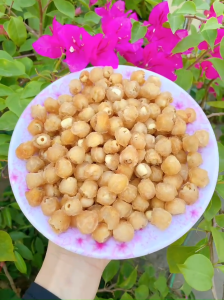Hộp 250g Long Nhãn Ôm Sen Loại 1 Ăn Vặt Trực Tiếp Ngọt Thơm Giòn Bùi
